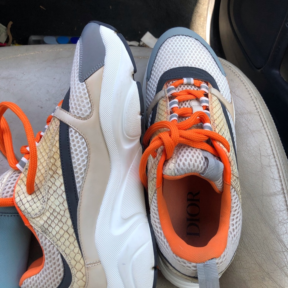 Size 9 in men I paid $1800 I will sell them for $800 - Picture 7 of 10